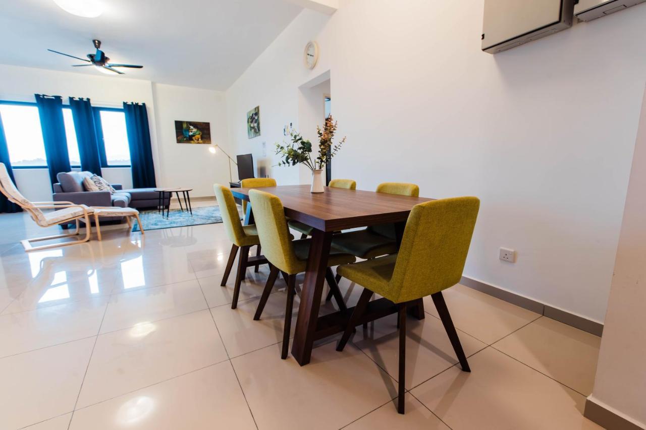 Cozy Homestay With Wifi @Encorp Strand Mall @Alpha Ivf Petaling Jaya Exteriör bild