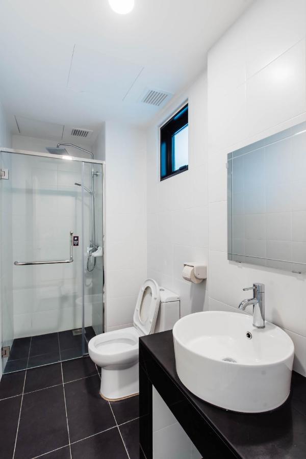 Cozy Homestay With Wifi @Encorp Strand Mall @Alpha Ivf Petaling Jaya Exteriör bild